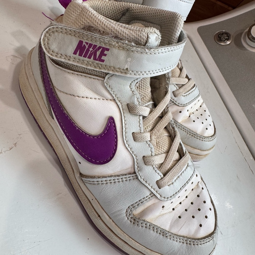 Nike White and Purple High-Top Sneakers with Velcro Strap